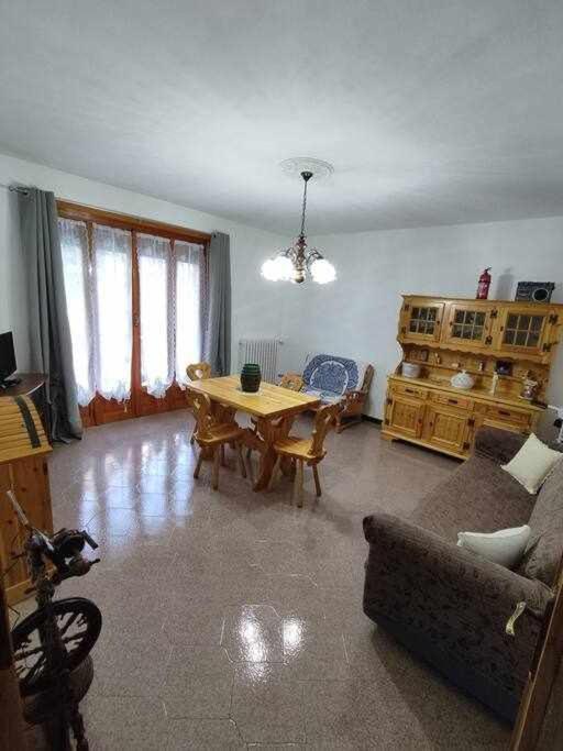 Casa Vacanza Il Corbetto Di Michela & Matteo Locana Екстер'єр фото